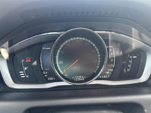 2017 Volvo XC60 T6 Dynamic