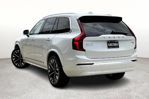 2025 Volvo XC90 Plug-In Hybrid T8 Ultra 7-Seater