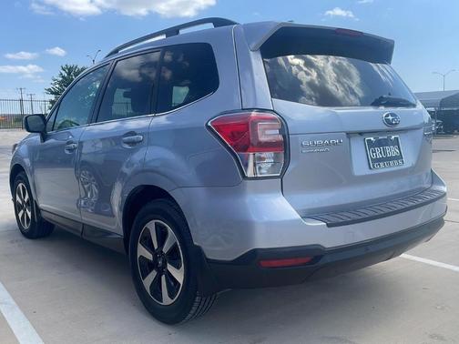 2017 Subaru Forester 2.5i Limited