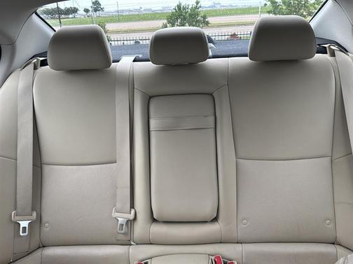 2014 INFINITI Q50 Premium