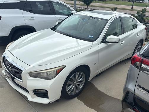2014 INFINITI Q50 Premium