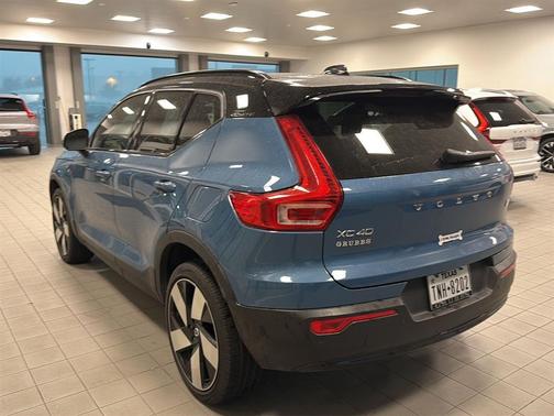 2023 Volvo XC40 Recharge Pure Electric Twin Ultimate