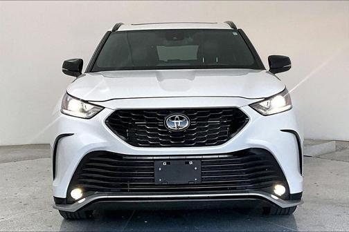 2024 Toyota Highlander XSE