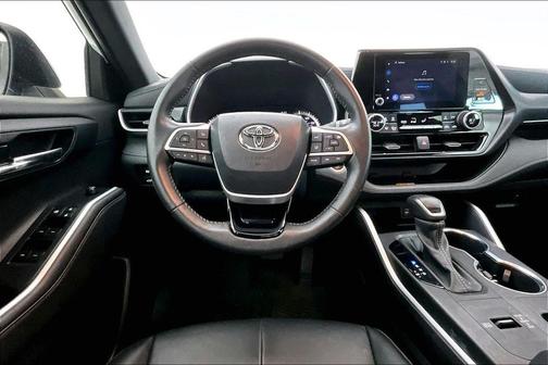 2024 Toyota Highlander XSE
