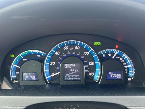 2014 Toyota Camry Hybrid LE