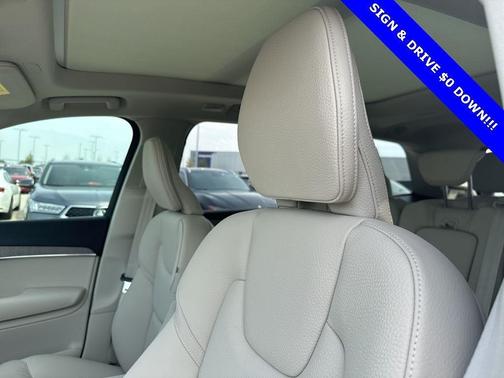 2025 Volvo XC90 B6 Plus 7-Seater