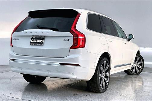 2023 Volvo XC90 B6 Ultimate 7-Seater