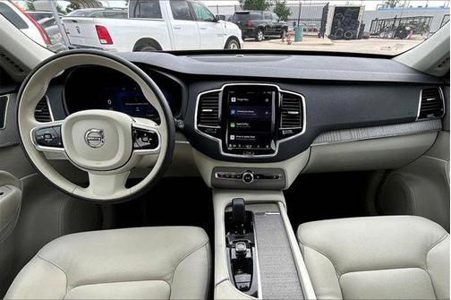 2025 Volvo XC90 B6 Plus 7-Seater