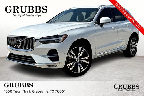 2023 Volvo XC60 B5 Ultimate Bright Theme