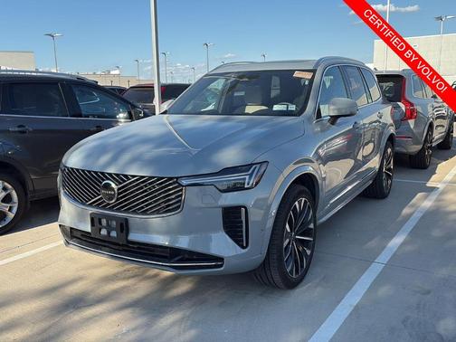 2025 Volvo XC90 B6 Plus 7-Seater