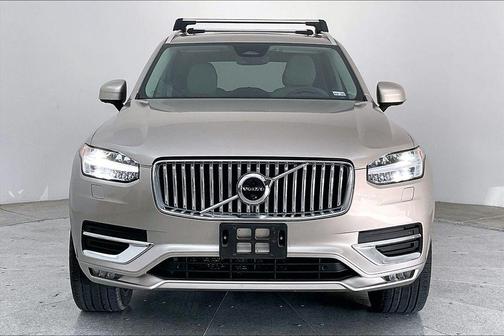 2023 Volvo XC90 B6 Plus 6-Seater