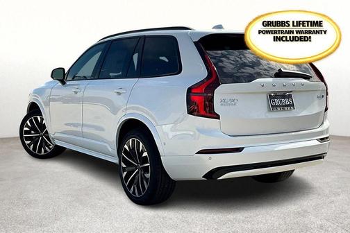 2026 Volvo XC90 B6 Ultra Dark Theme 7-Seater