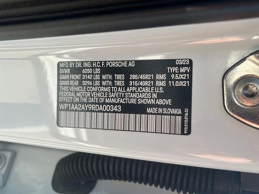 2024 Porsche Cayenne Base