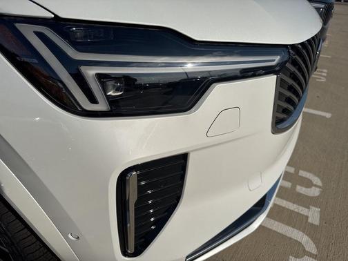 2025 Volvo XC90 Plug-In Hybrid T8 Ultra 7-Seater
