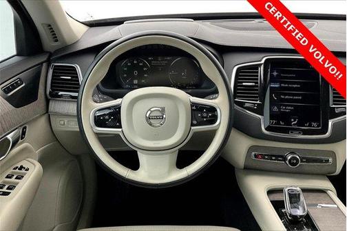 2022 Volvo XC90 Recharge Plug-In Hybrid T8 Inscription Extended Range 7P