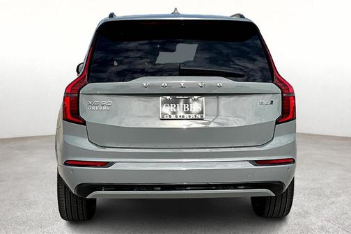 2026 Volvo XC90 B6 Ultra Dark Theme 7-Seater