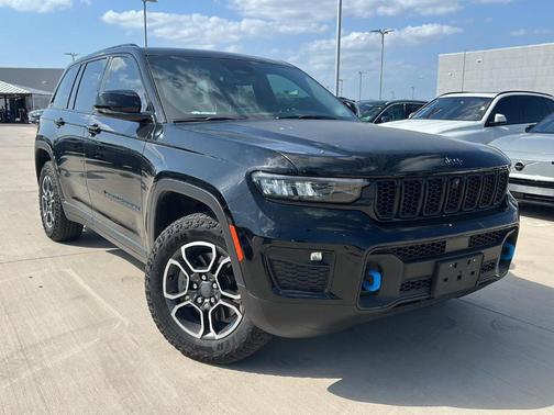 2023 Jeep Grand Cherokee 4xe Trailhawk