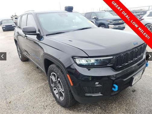 2023 Jeep Grand Cherokee 4xe Trailhawk