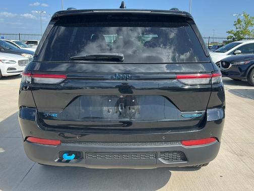 2023 Jeep Grand Cherokee 4xe Trailhawk