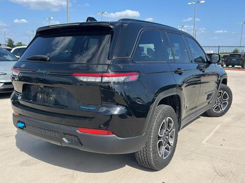 2023 Jeep Grand Cherokee 4xe Trailhawk