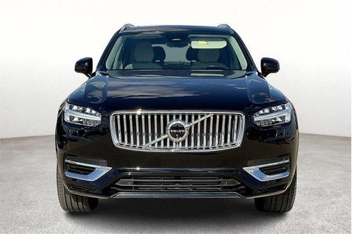 2024 Volvo XC90 Recharge Plug-In Hybrid T8 Ultimate Bright Theme 7-Seater