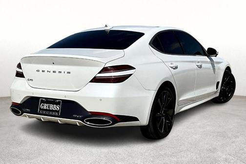 2022 Genesis G70 3.3T