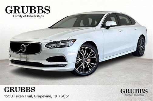 2020 Volvo S90 T6 Momentum