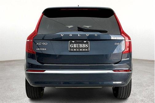 2024 Volvo XC90 B6 Plus Bright Theme 7-Seater