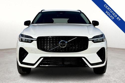 2024 Volvo XC60 Recharge Plug-In Hybrid T8 Ultimate Dark Theme