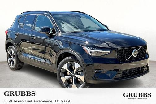2026 Volvo XC40 B5 Plus