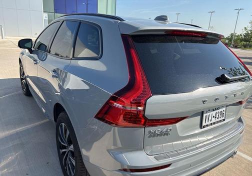 2025 Volvo XC60 B5 Core
