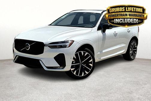Crystal White 2026 Volvo XC60 B5 Ultra