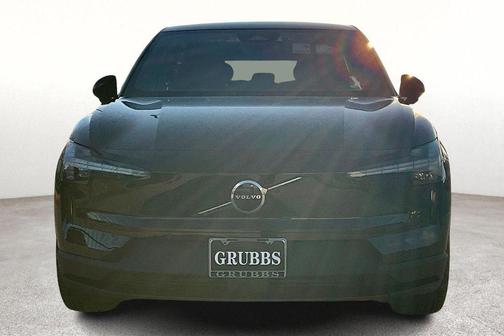 2025 Volvo EX30 Twin Motor Plus