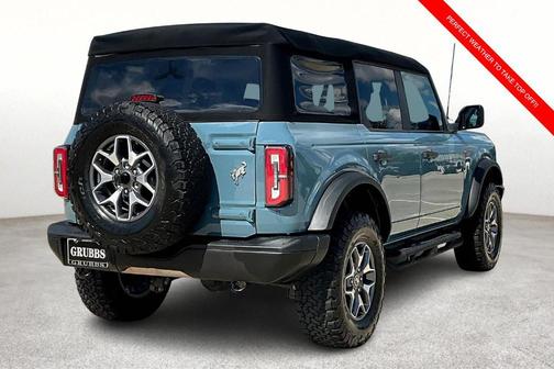 2023 Ford Bronco Badlands