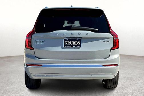 2026 Volvo XC90 B5 Core