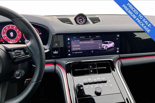 2025 Porsche Panamera 4