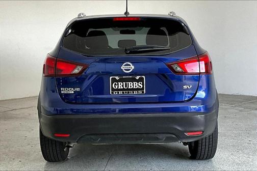 2018 Nissan Rogue Sport SV