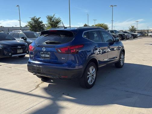 2018 Nissan Rogue Sport SV
