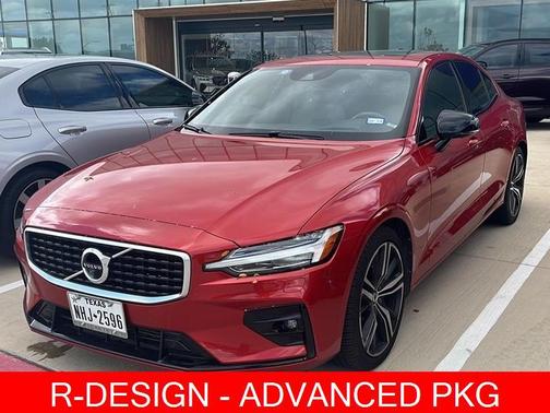 2020 Volvo S60 T5 R-Design