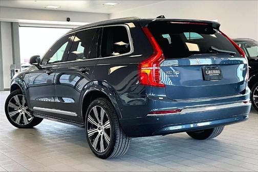 2025 Volvo XC90 B6 Plus 7-Seater
