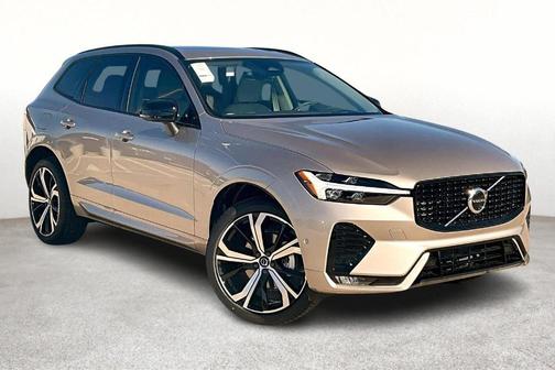 2025 Volvo XC60 B5 Ultra