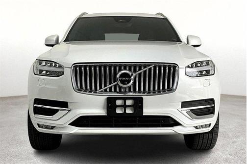 2023 Volvo XC90 B6 Ultimate 7-Seater