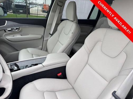 2025 Volvo XC90 B6 Plus 6 Passenger