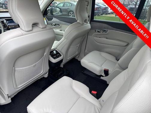 2025 Volvo XC90 B6 Plus 6 Passenger