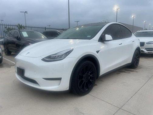 2020 Tesla Model Y Long Range