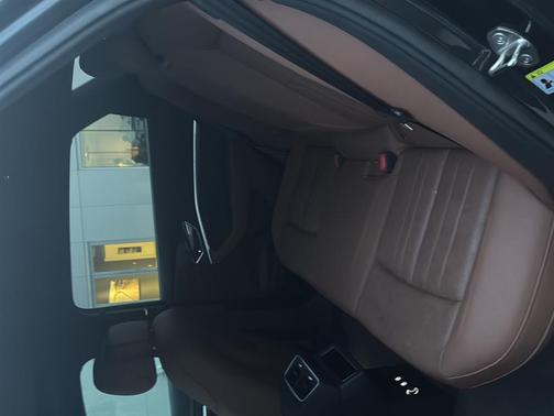 2019 Audi e-tron Premium Plus