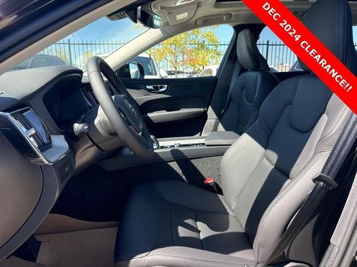 2025 Volvo XC60 B5 Plus