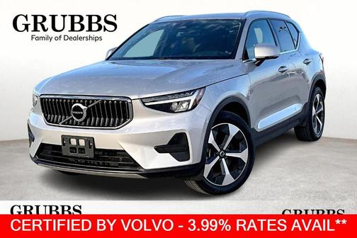 2024 Volvo XC40 CORE THEME