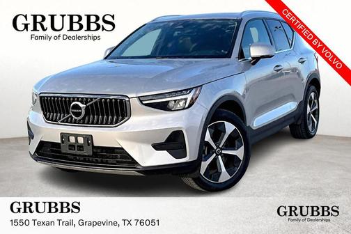 2024 Volvo XC40 CORE THEME