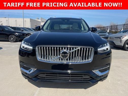2025 Volvo XC90 B6 Plus 7-Seater